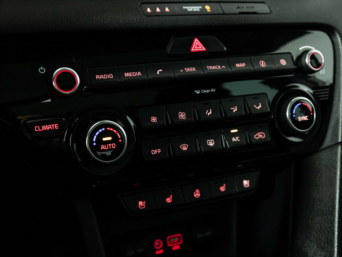 Kia Sportage б/у, 2016, Автоматическая. Фото: #16