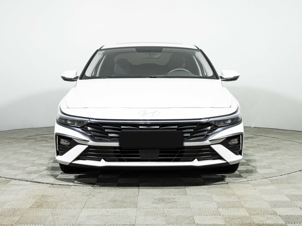 Hyundai Elantra б/у, 2023, Вариатор. Фото: #1