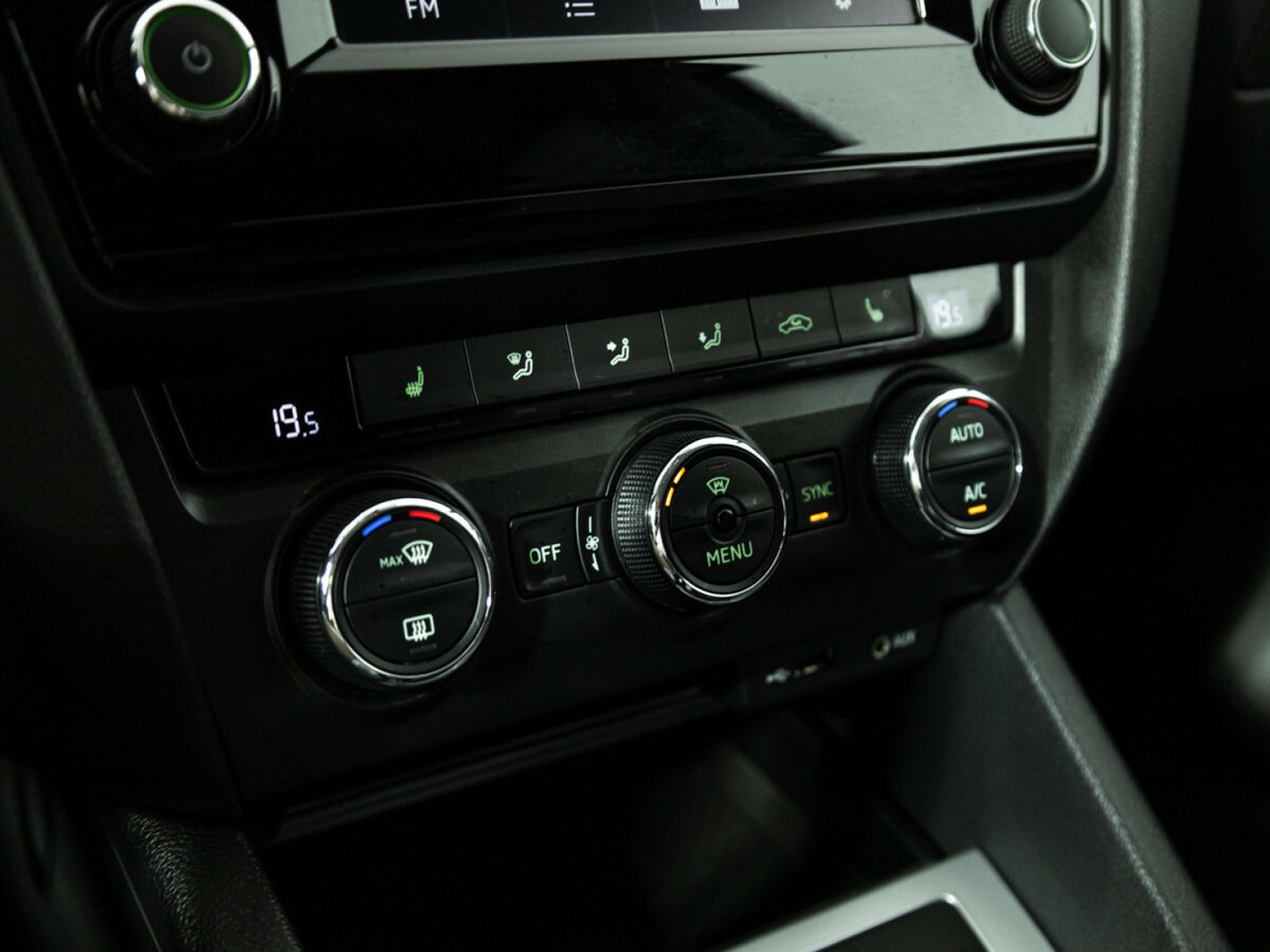 Skoda Octavia б/у, 2016, Механическая. Фото: #15