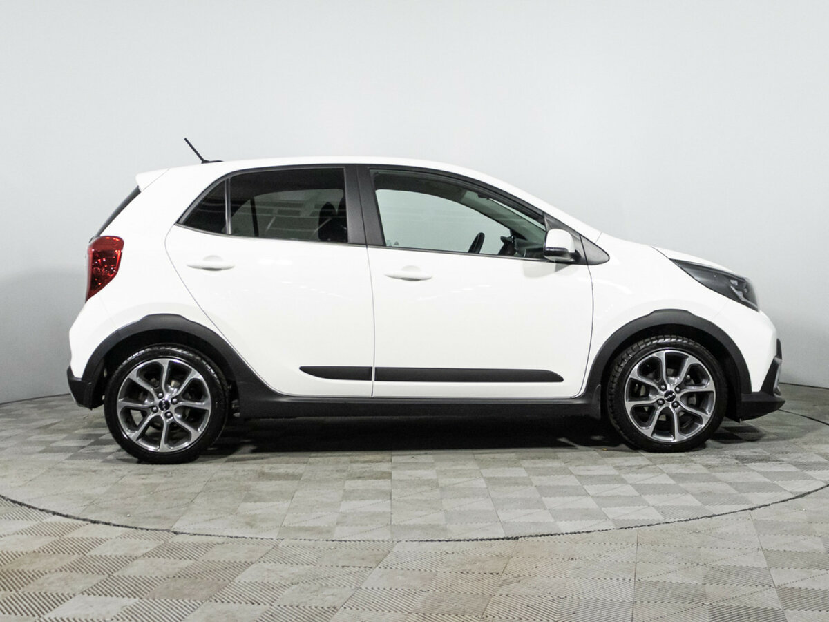 Kia Picanto б/у, 2023, Автоматическая. Фото: #3