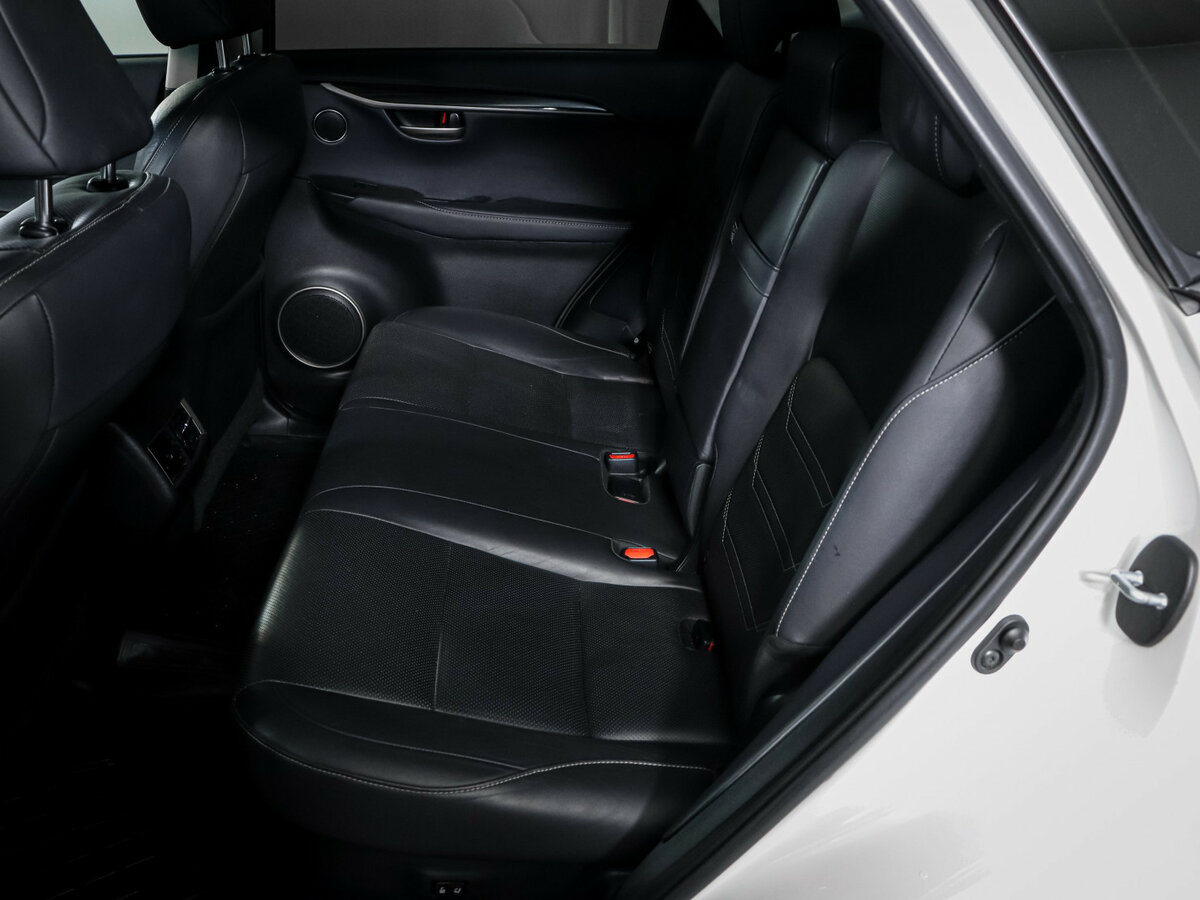 Lexus NX б/у, 2015, Автоматическая. Фото: #7