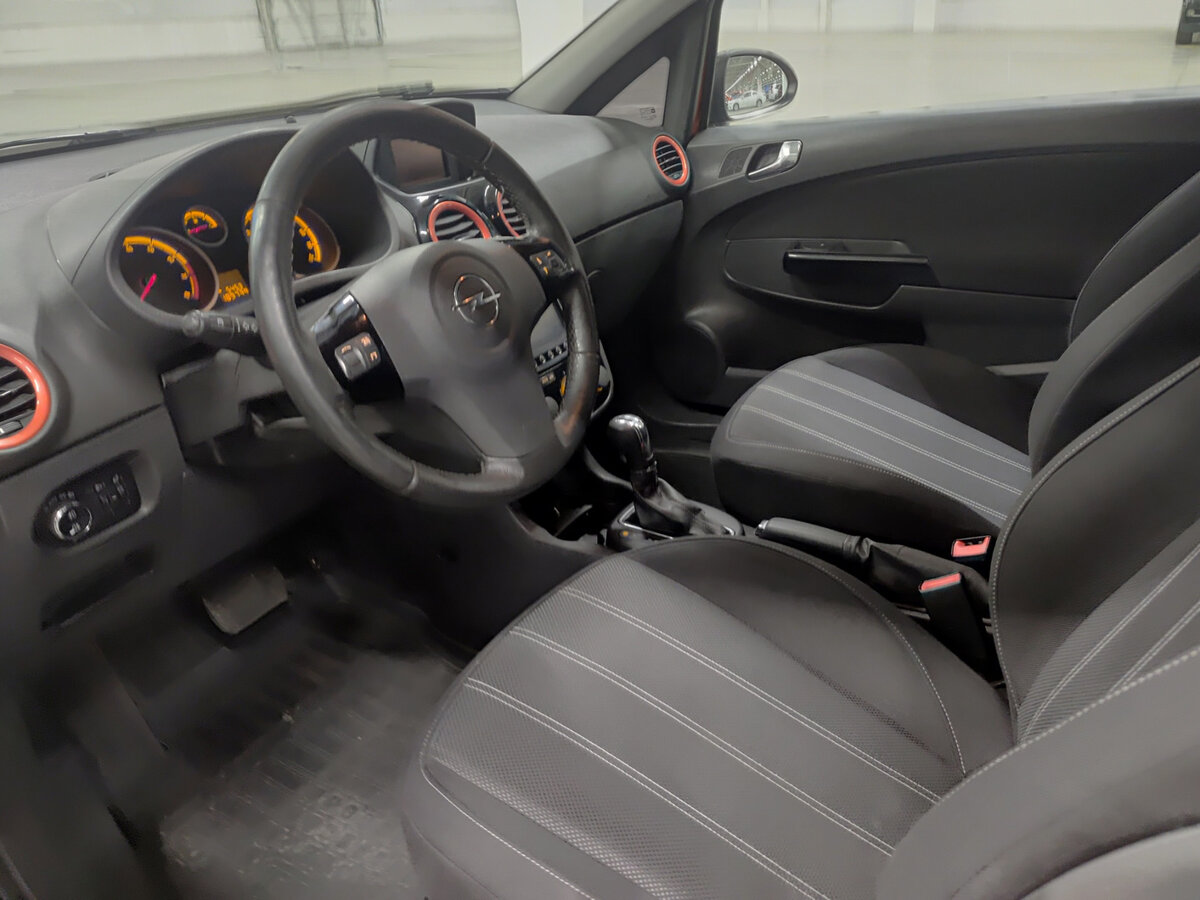 Opel Corsa б/у, 2012, Автоматическая. Фото: #14