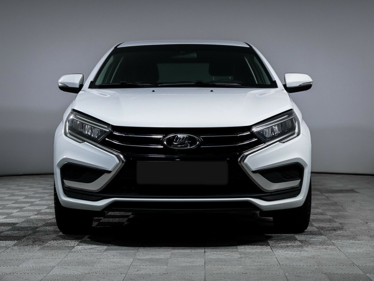 Lada (ВАЗ) Vesta б/у, 2023, Механическая. Фото: #1