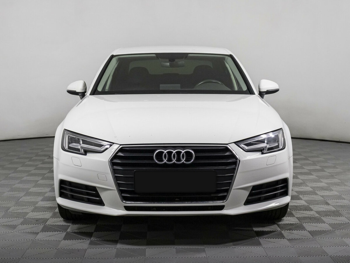 Audi A4 б/у, 2018, Роботизированная. Фото: #1