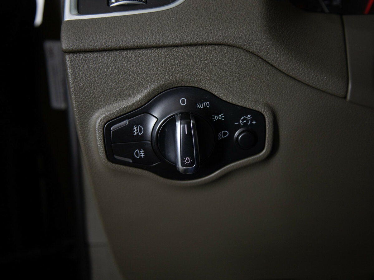 Audi Q5 б/у, 2012, Автоматическая. Фото: #12