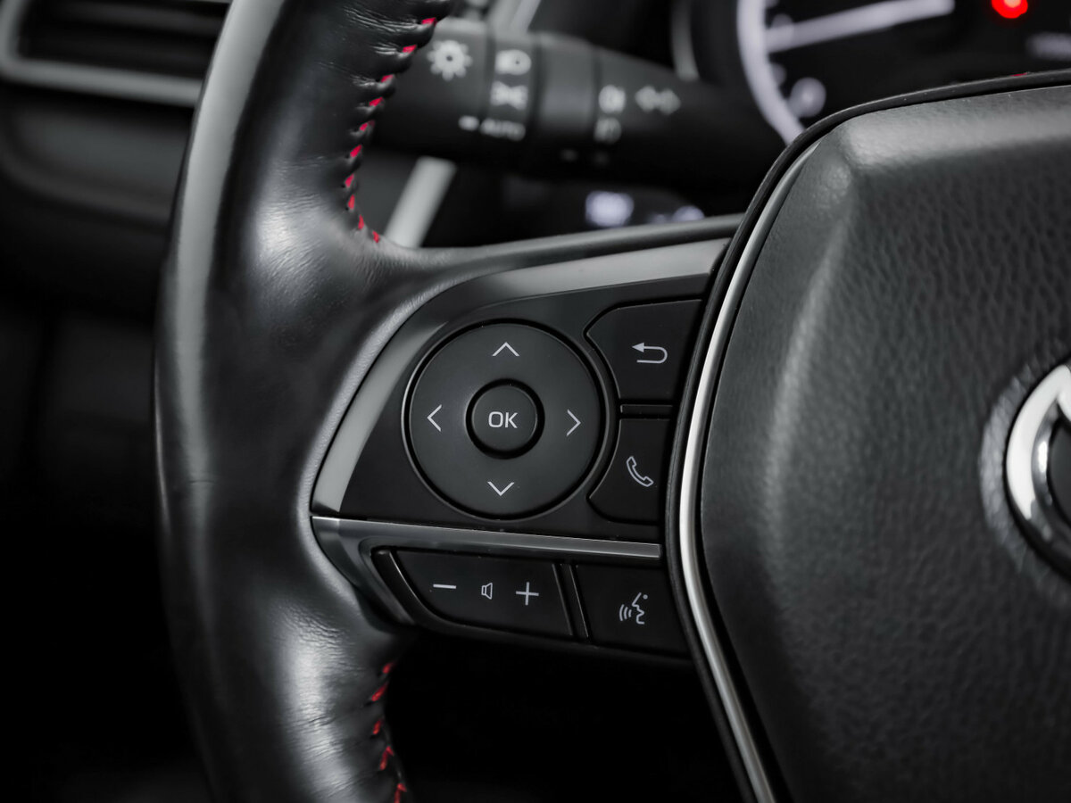 Toyota Camry б/у, 2021, Автоматическая. Фото: #12