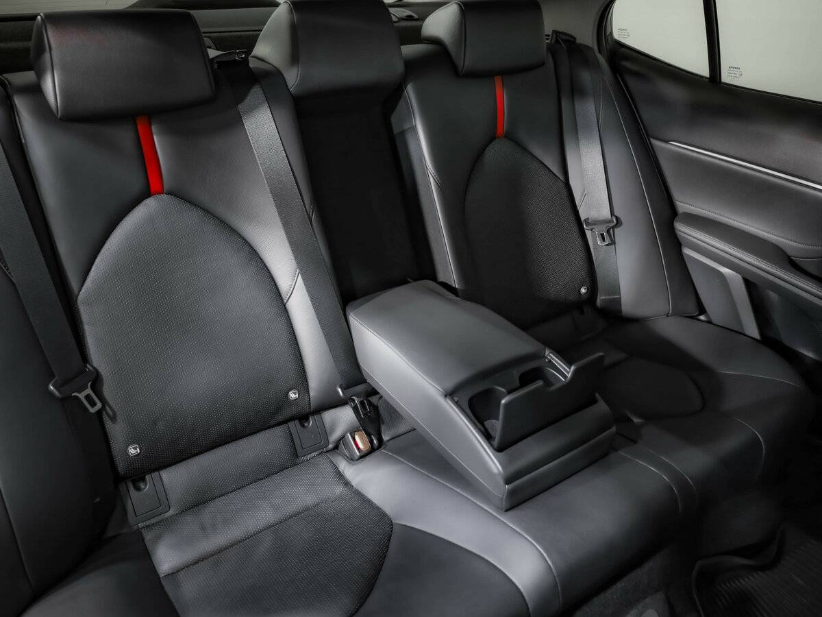 Toyota Camry б/у, 2021, Автоматическая. Фото: #24