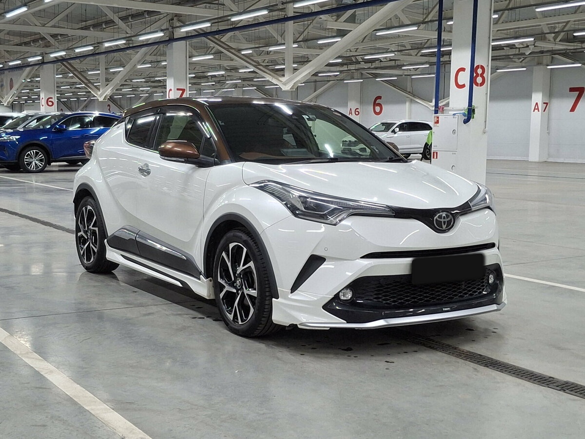 Toyota C-HR б/у, 2019, Вариатор. Фото: #2