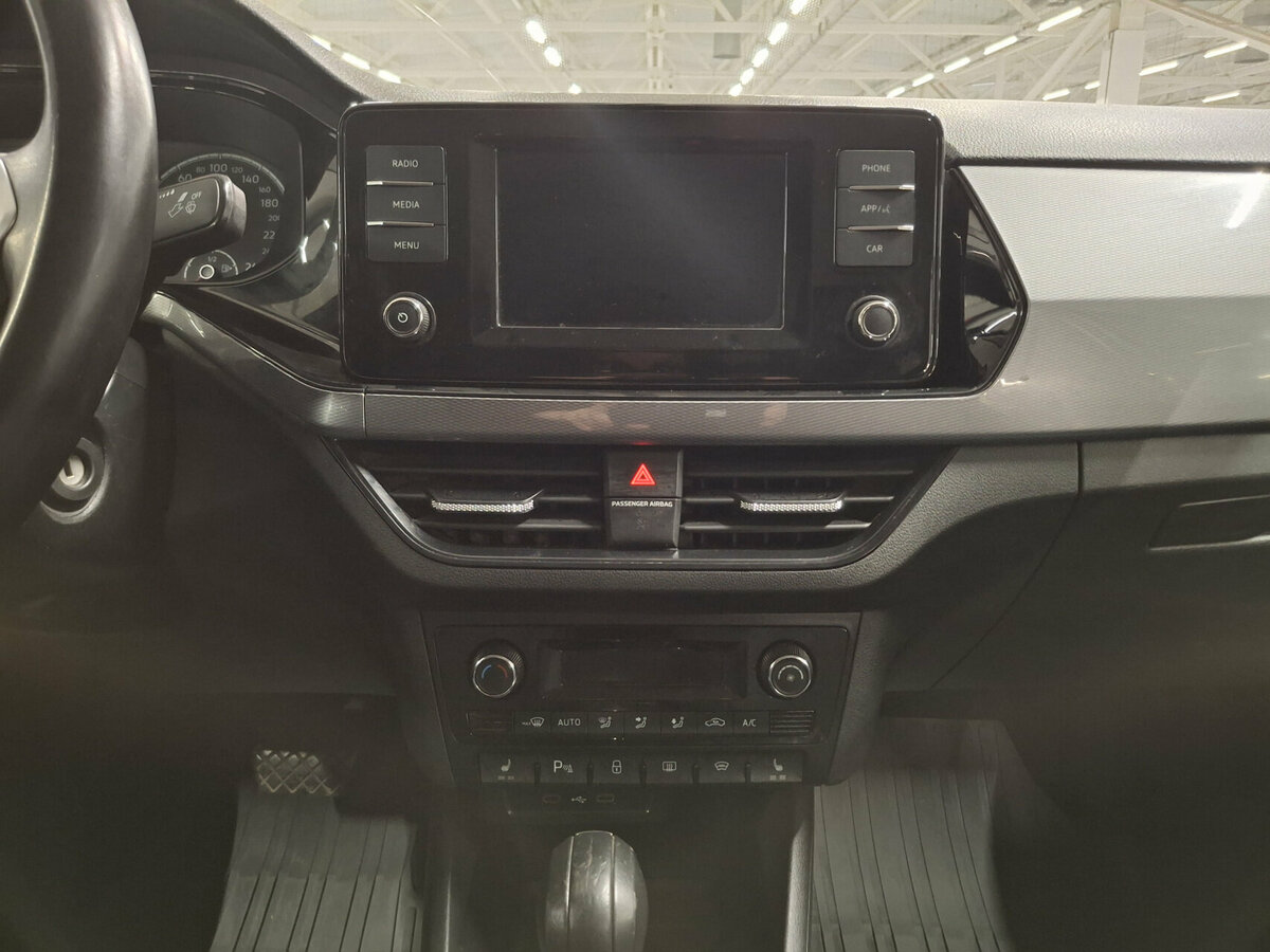 Volkswagen Polo б/у, 2021, Автоматическая. Фото: #14