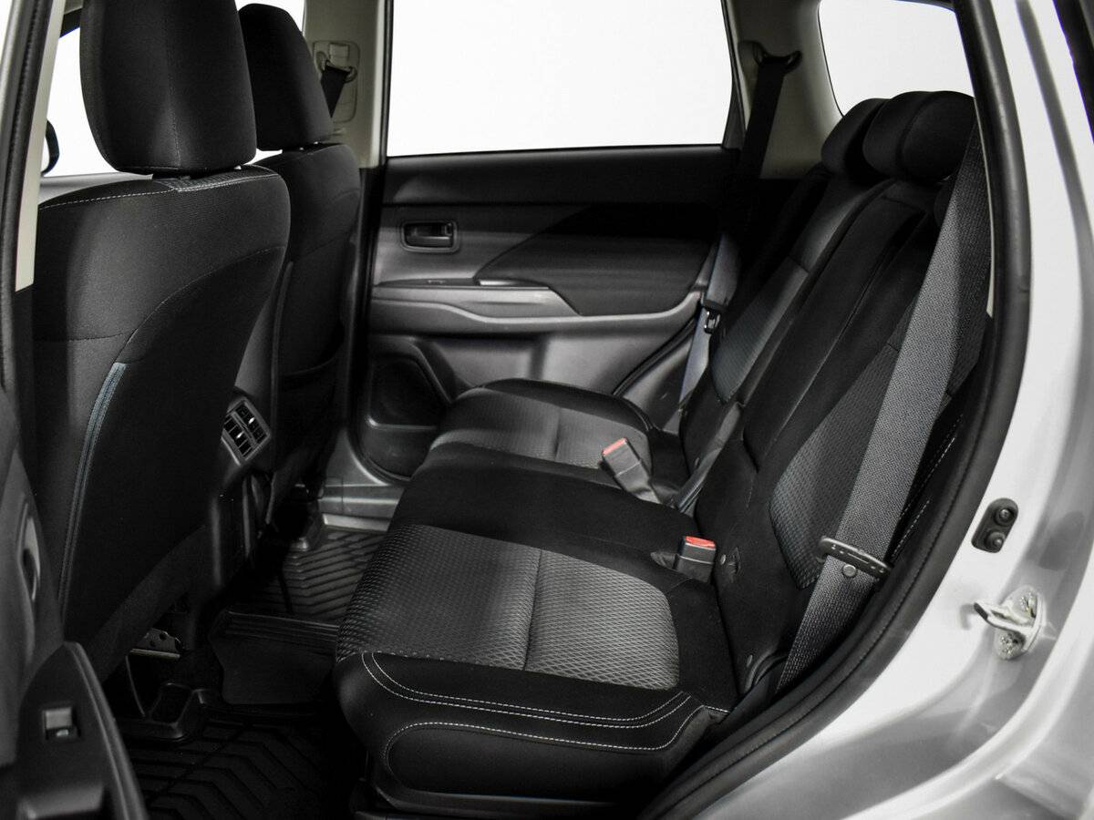 Митсубиши Оутлэндер б/у, 2018, Вариатор. Фото: #10