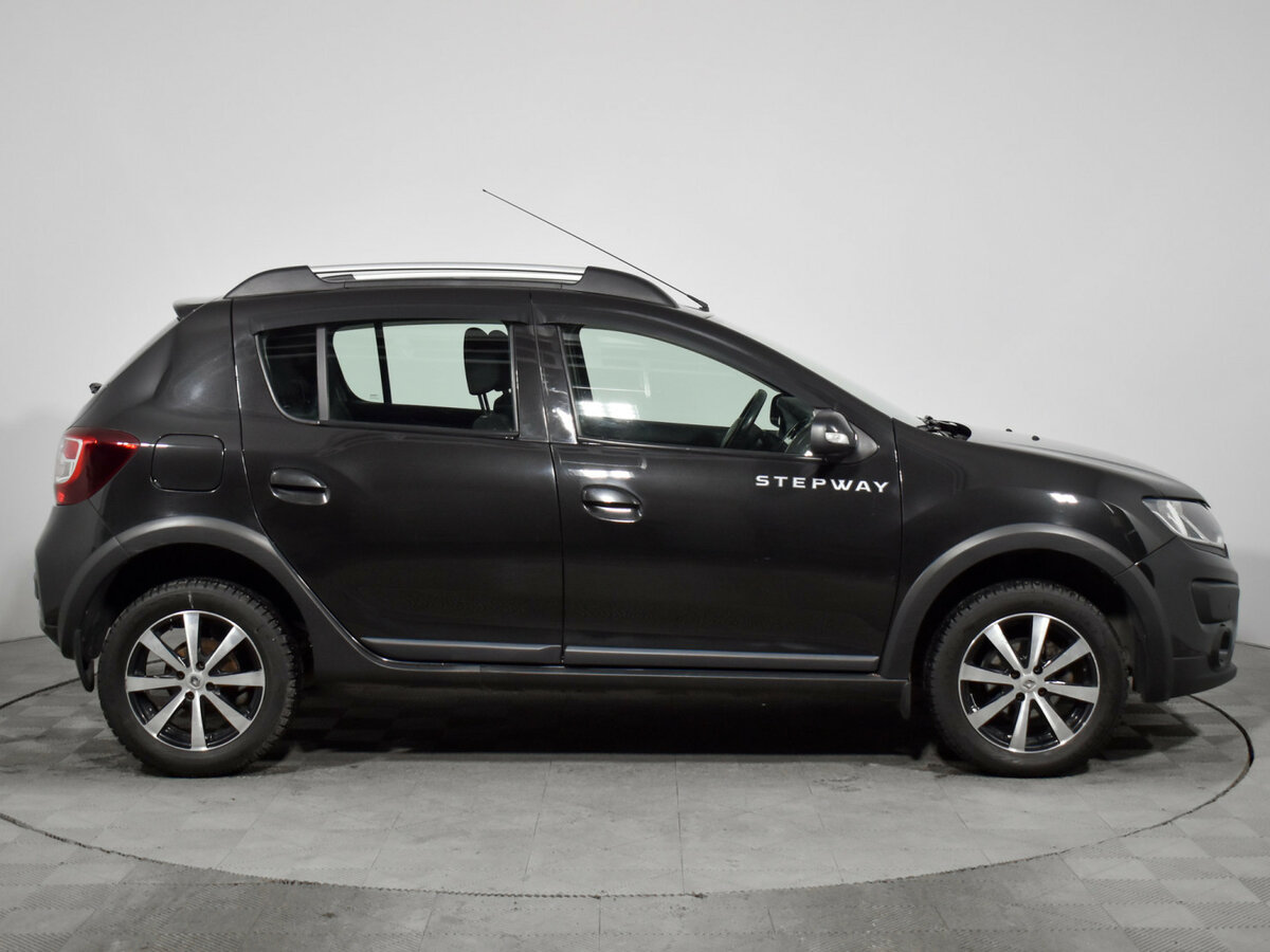 Renault Sandero б/у, 2016, Автоматическая. Фото: #3