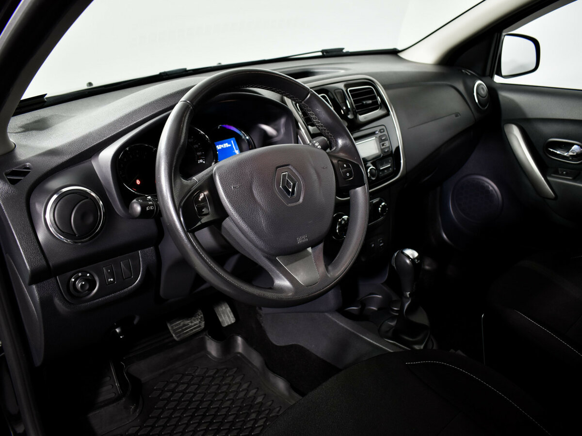 Renault Sandero б/у, 2016, Автоматическая. Фото: #8