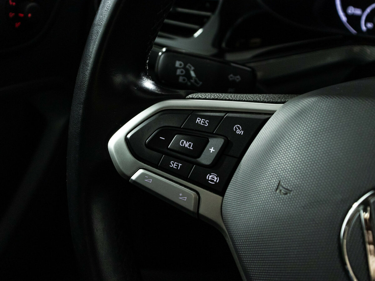 Volkswagen Polo б/у, 2021, Автоматическая. Фото: #17