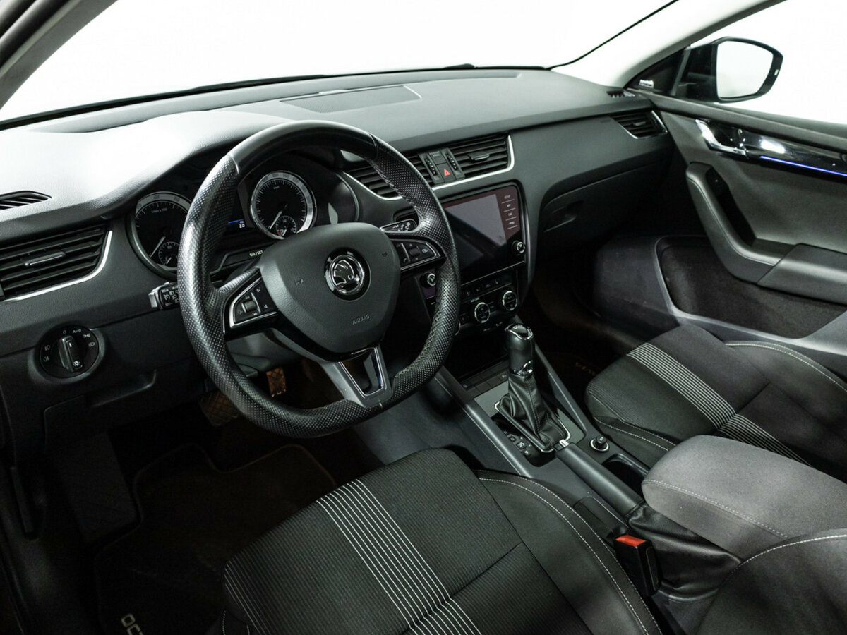 Skoda Octavia б/у, 2017, Роботизированная. Фото: #10