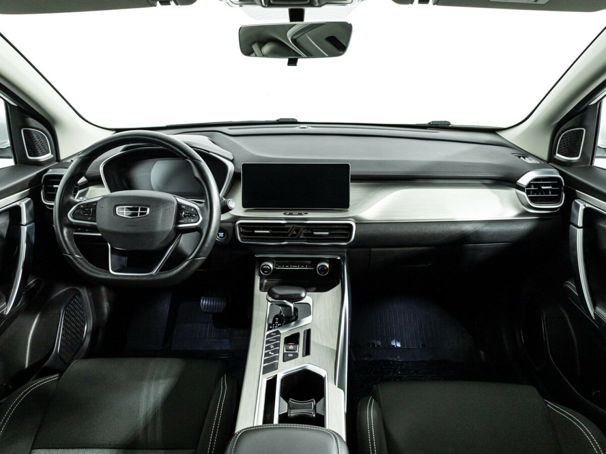 Geely Coolray б/у, 2023, Роботизированная. Фото: #12