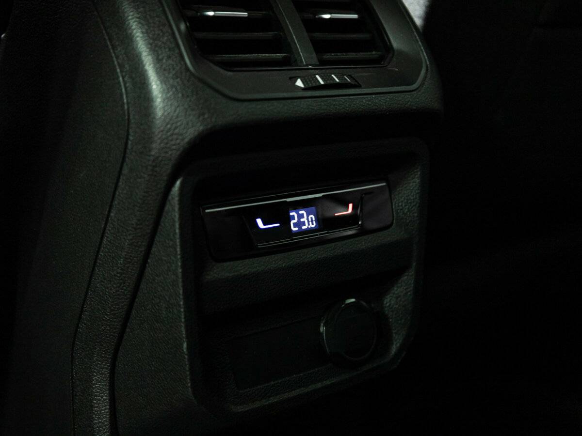 Volkswagen Tiguan б/у, 2021, Роботизированная. Фото: #16