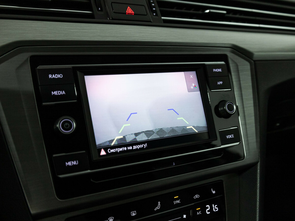 Volkswagen Passat б/у, 2021, Роботизированная. Фото: #14