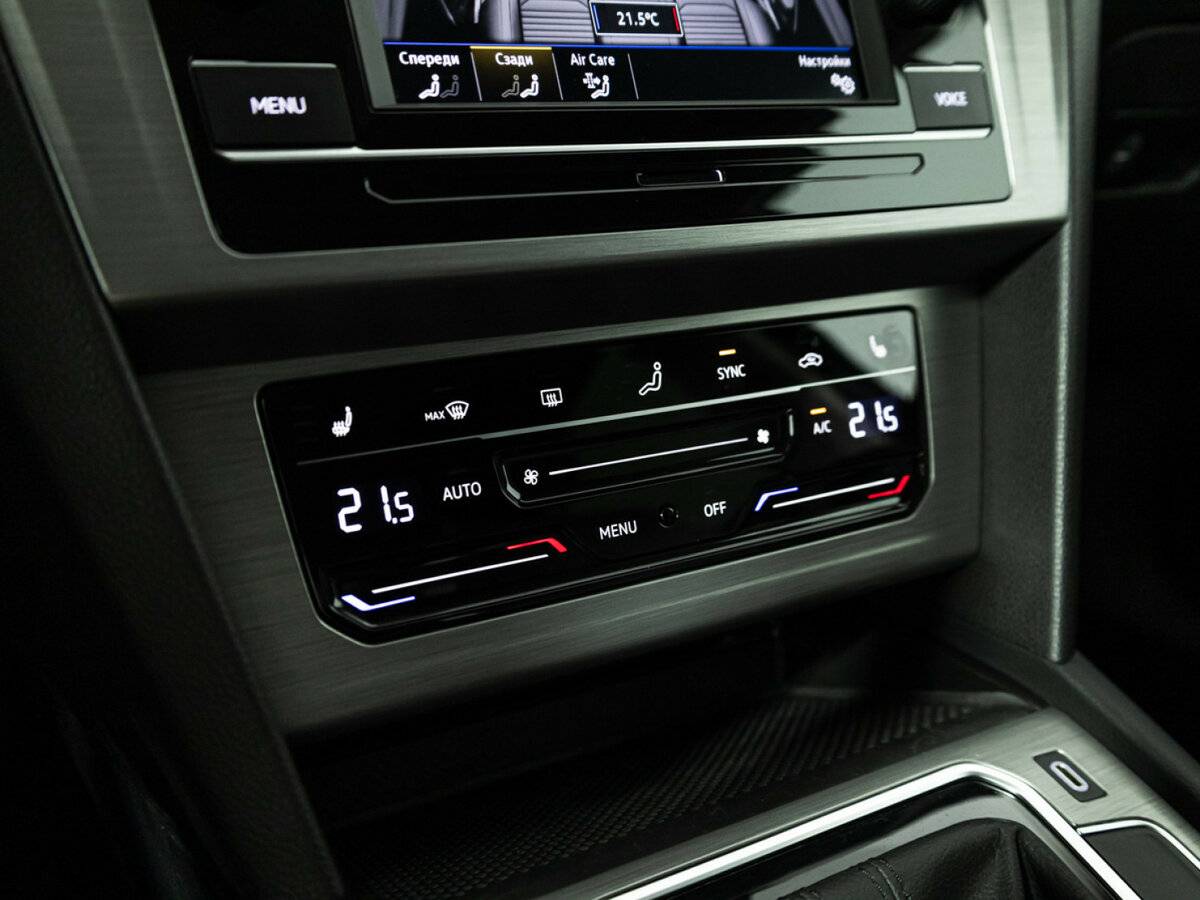 Volkswagen Passat б/у, 2021, Роботизированная. Фото: #16