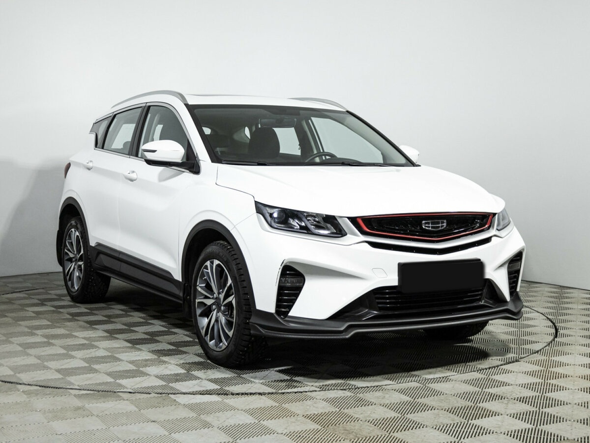 Geely Coolray б/у, 2023, Роботизированная. Фото: #2