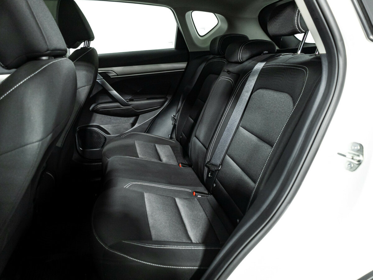 Geely Coolray б/у, 2023, Роботизированная. Фото: #7