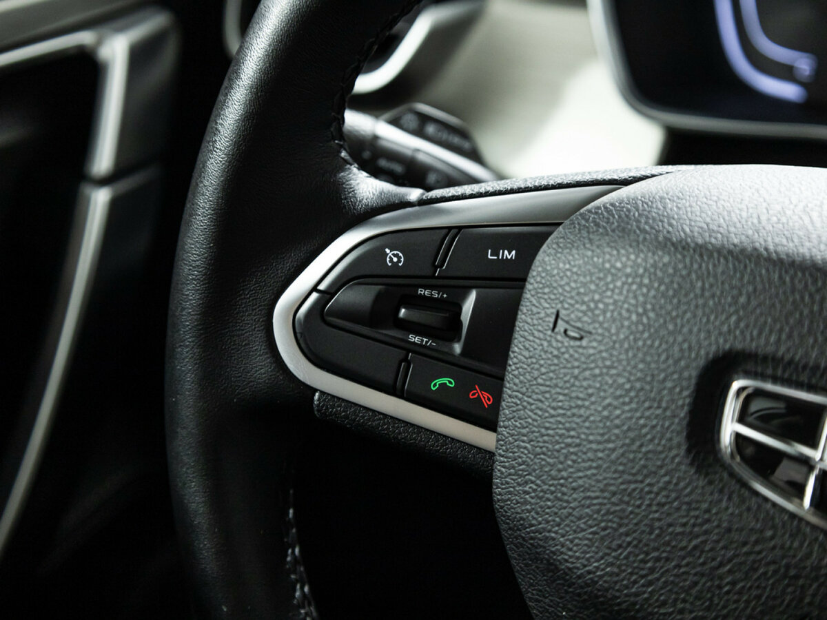 Geely Coolray б/у, 2023, Роботизированная. Фото: #15