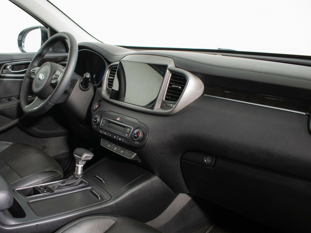 Kia Sorento б/у, 2017, Автоматическая. Фото: #8