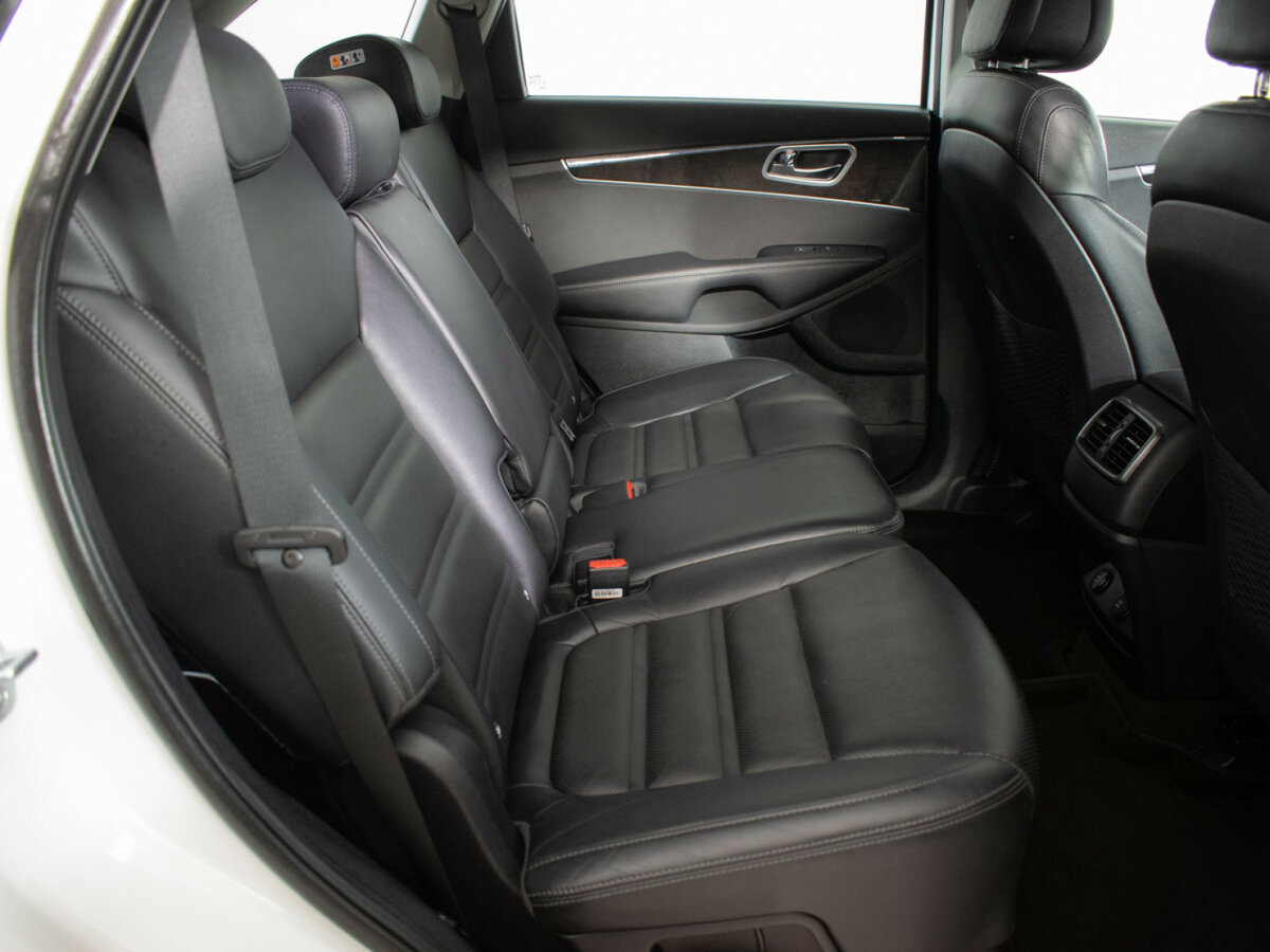 Kia Sorento б/у, 2017, Автоматическая. Фото: #9