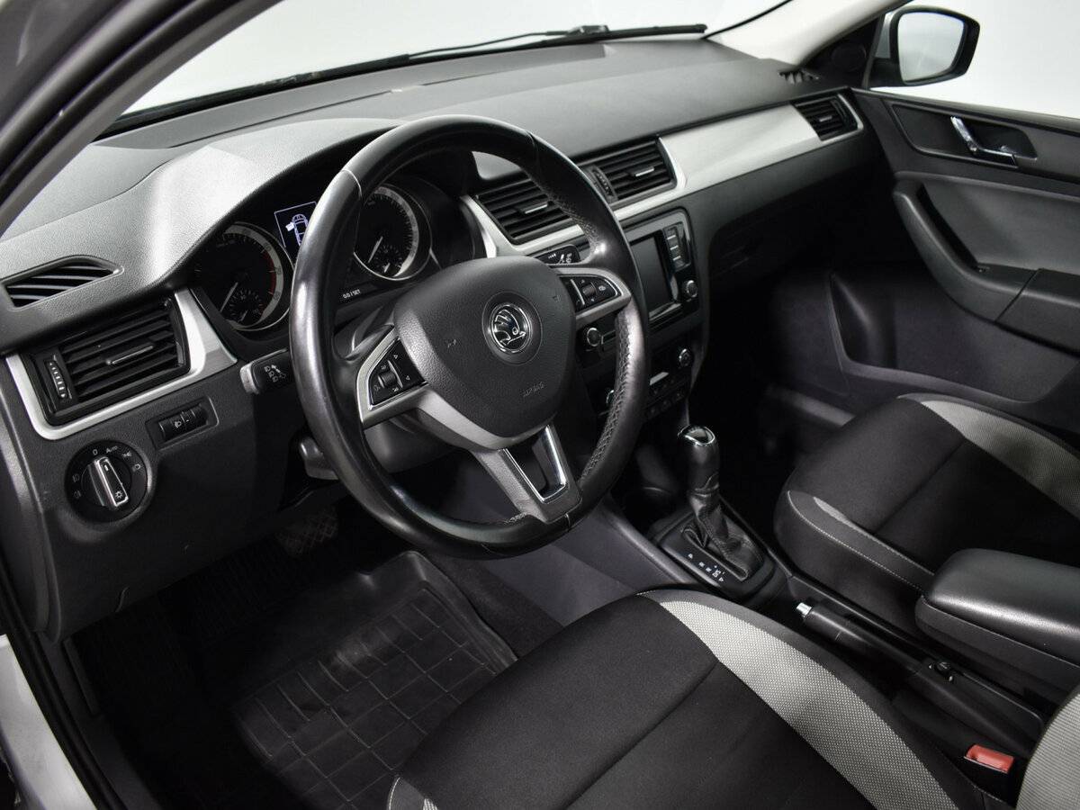 Шкода Рапид б/у, 2017, Роботизированная. Фото: #8