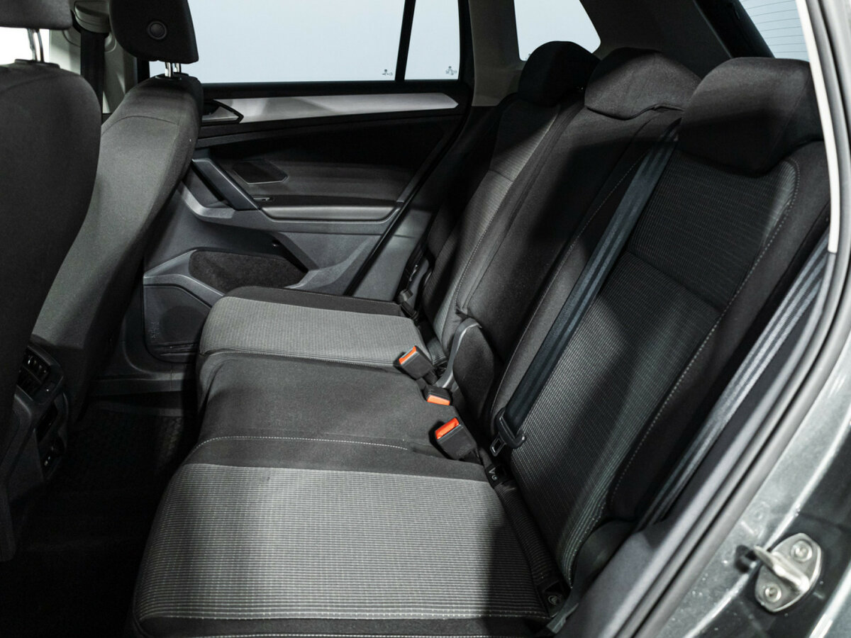 Volkswagen Tiguan б/у, 2022, Роботизированная. Фото: #9