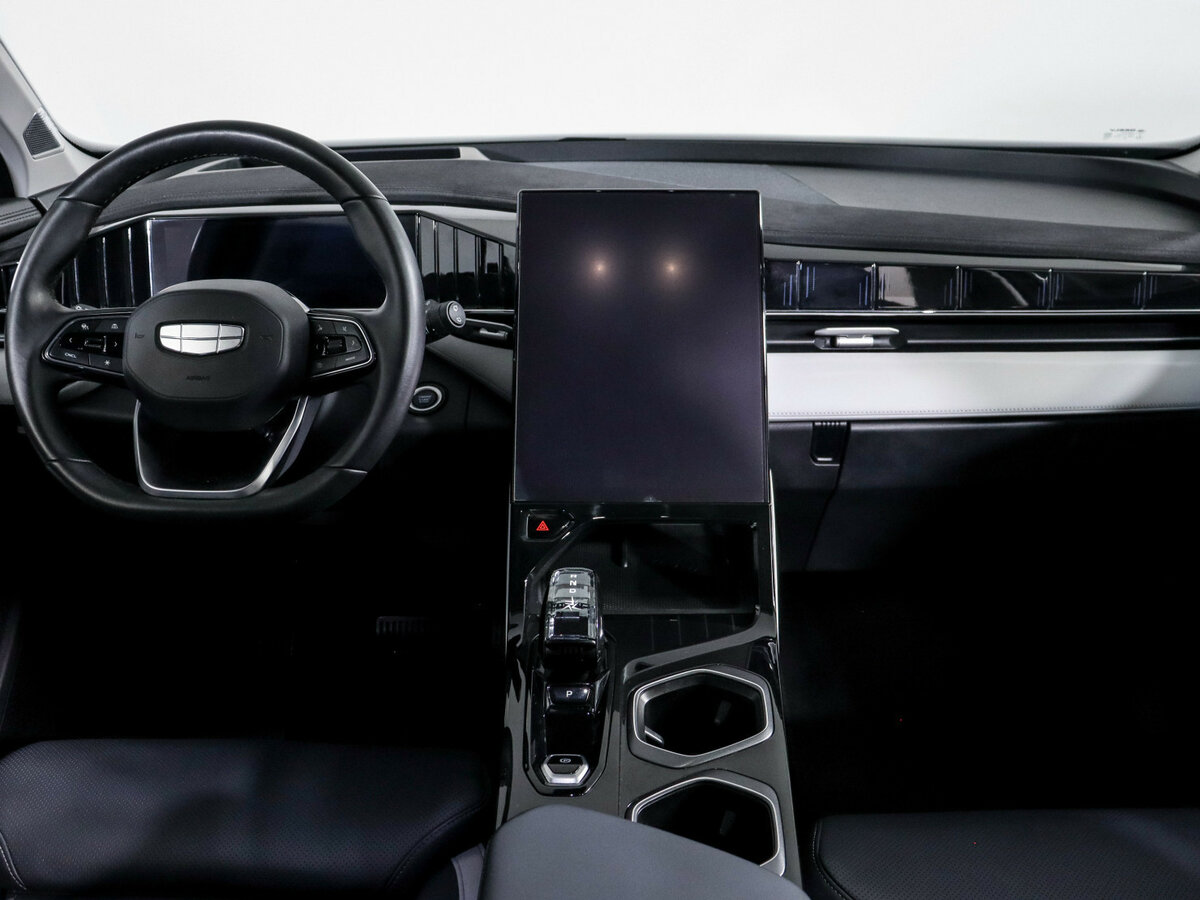 Geely Atlas б/у, 2023, Роботизированная. Фото: #11