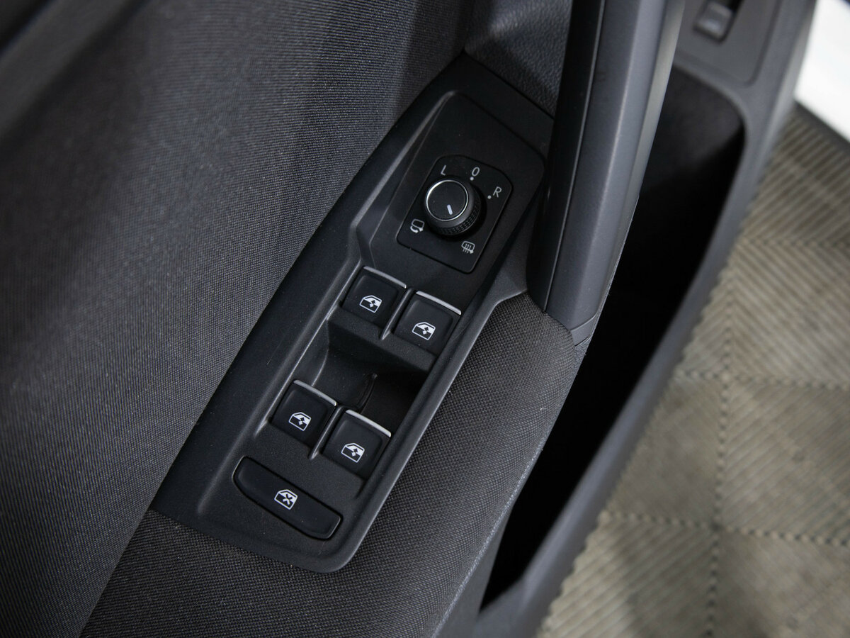 Volkswagen Tiguan б/у, 2018, Роботизированная. Фото: #15