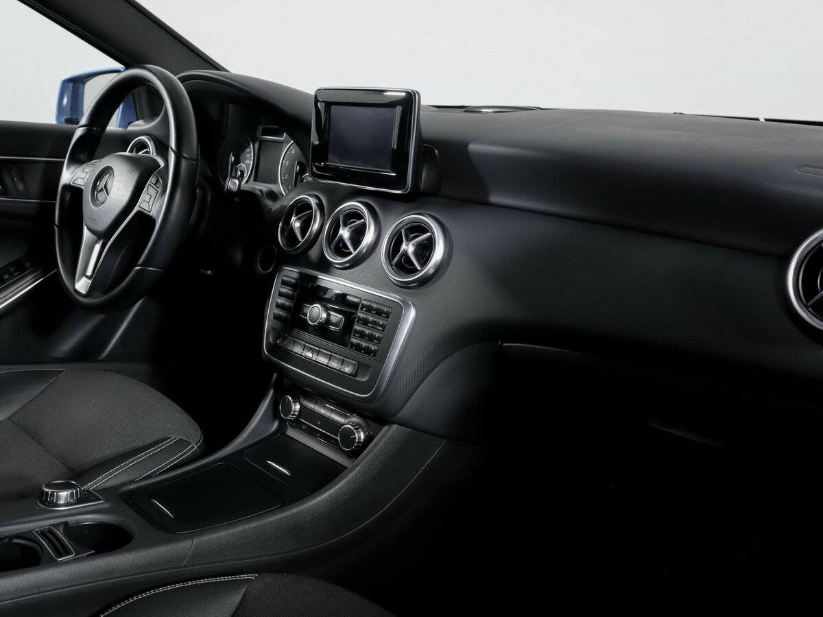 Mercedes-Benz A-Класс б/у, 2014, Роботизированная. Фото: #6