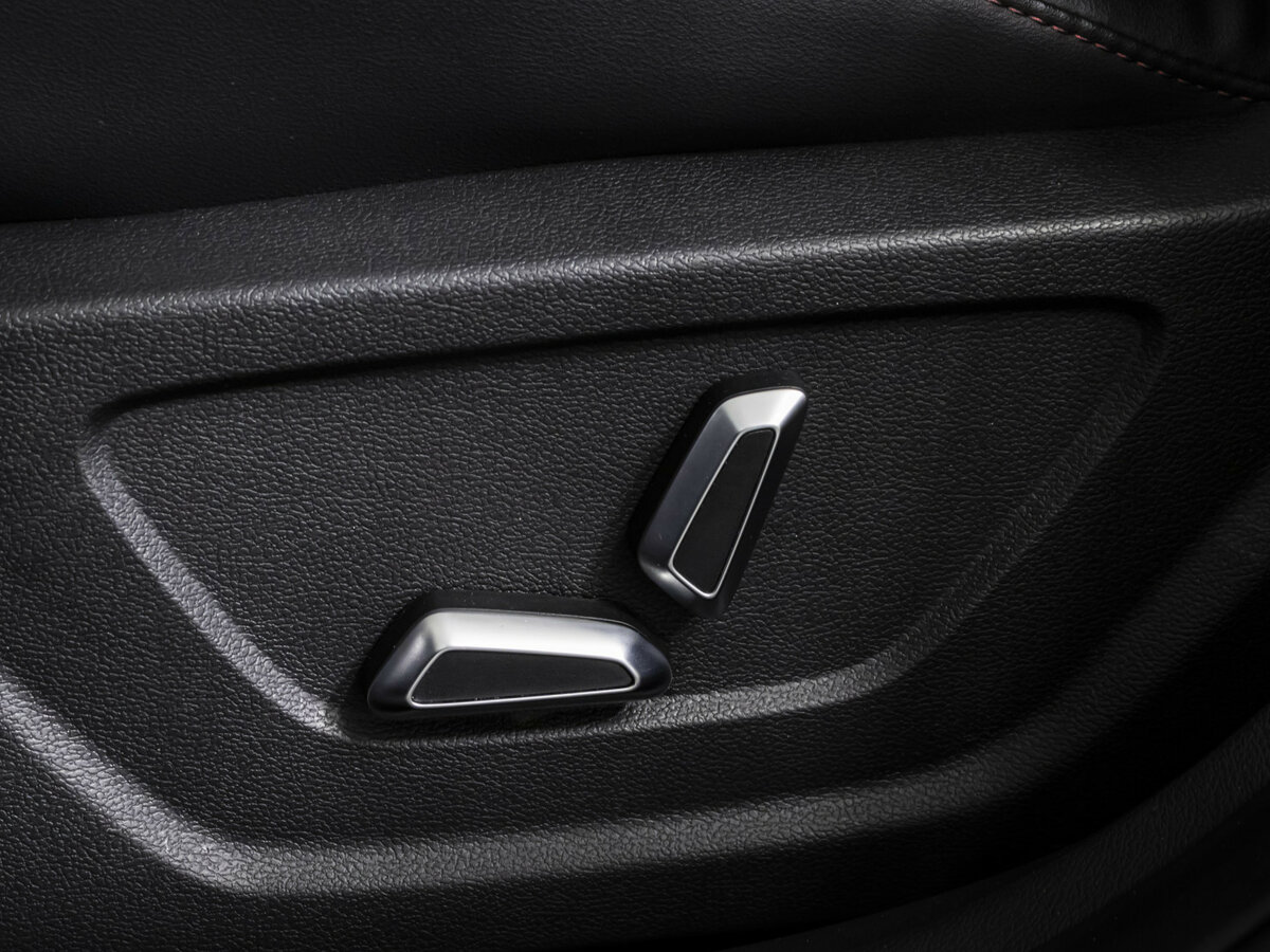 Geely Coolray б/у, 2023, Роботизированная. Фото: #12