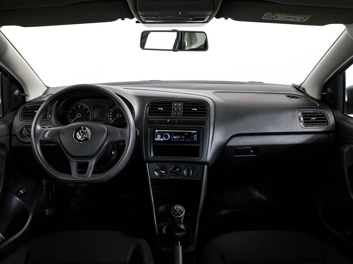 Volkswagen Polo б/у, 2018, Механическая. Фото: #7