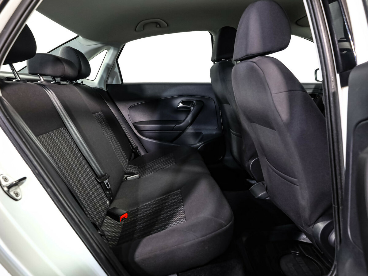 Volkswagen Polo б/у, 2018, Механическая. Фото: #12