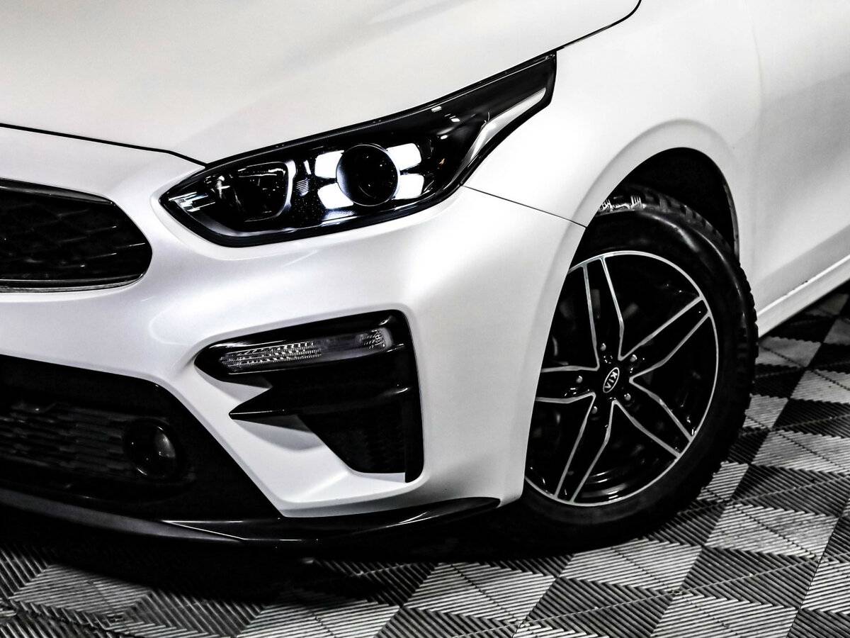 Kia Cerato б/у, 2020, Автоматическая. Фото: #2