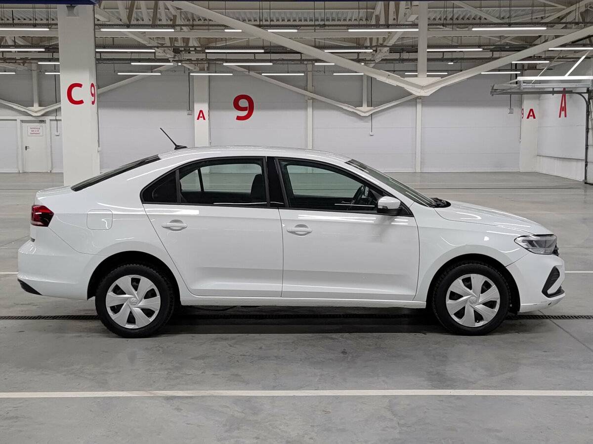 Volkswagen Polo б/у, 2021, Автоматическая. Фото: #3