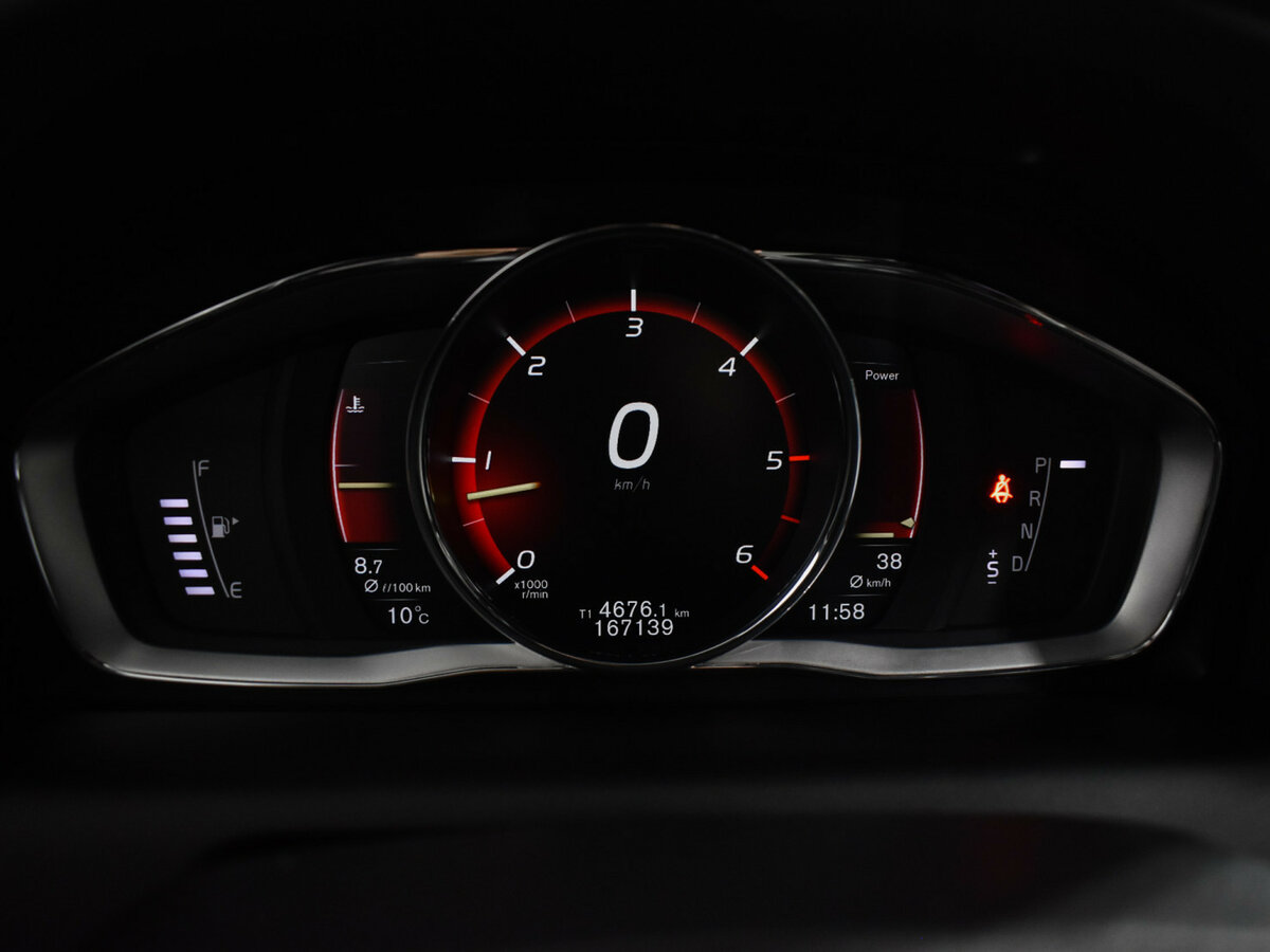 Volvo XC60 б/у, 2017, Автоматическая. Фото: #18