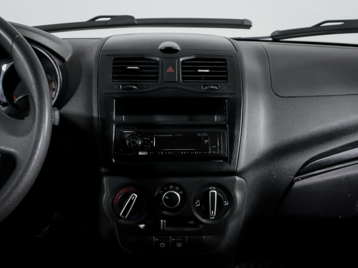 Lada (ВАЗ) Granta б/у, 2023, Механическая. Фото: #10