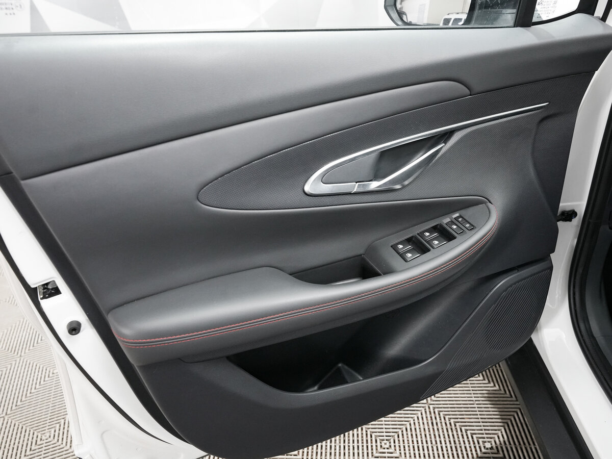 Changan UNI-T б/у, 2024, Роботизированная. Фото: #18