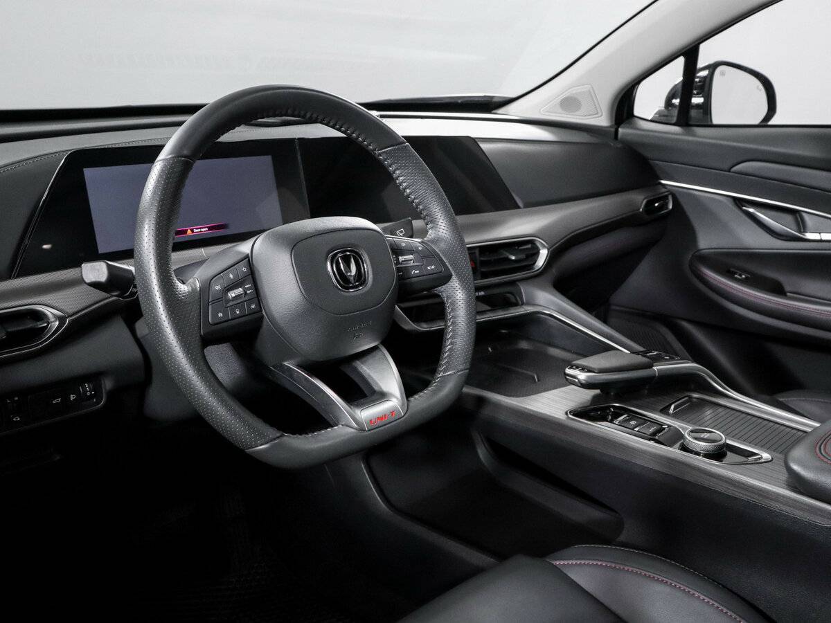 Changan UNI-T б/у, 2023, Роботизированная. Фото: #11