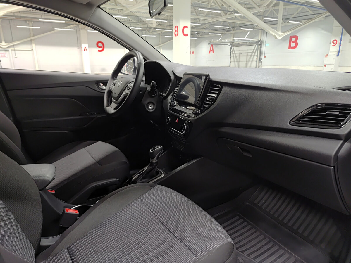 Solaris HS б/у, 2024, Автоматическая. Фото: #10