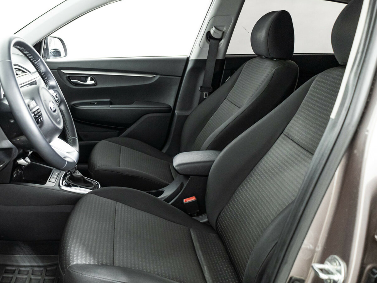 Kia Rio б/у, 2021, Автоматическая. Фото: #15