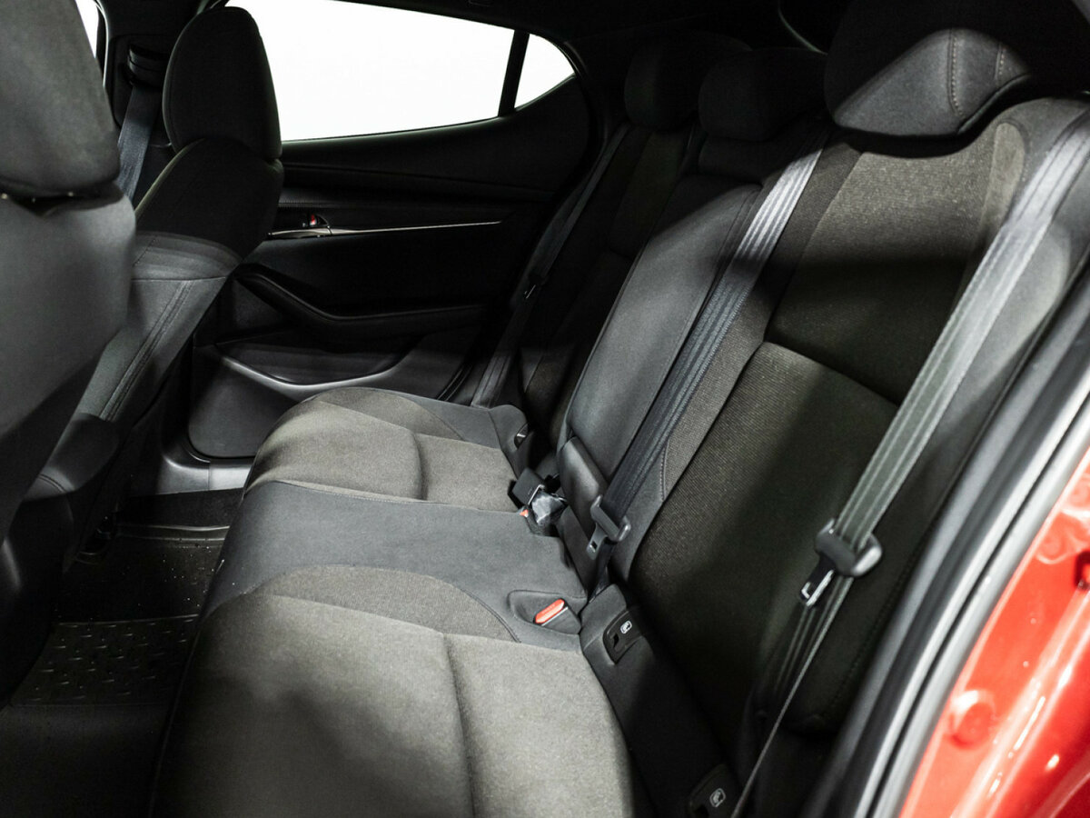 Mazda 3 б/у, 2019, Автоматическая. Фото: #9