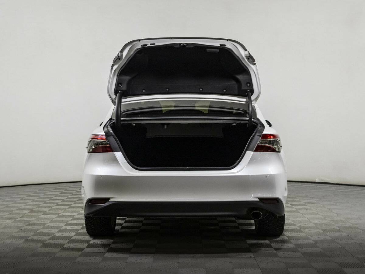 Toyota Camry б/у, 2019, Автоматическая. Фото: #18