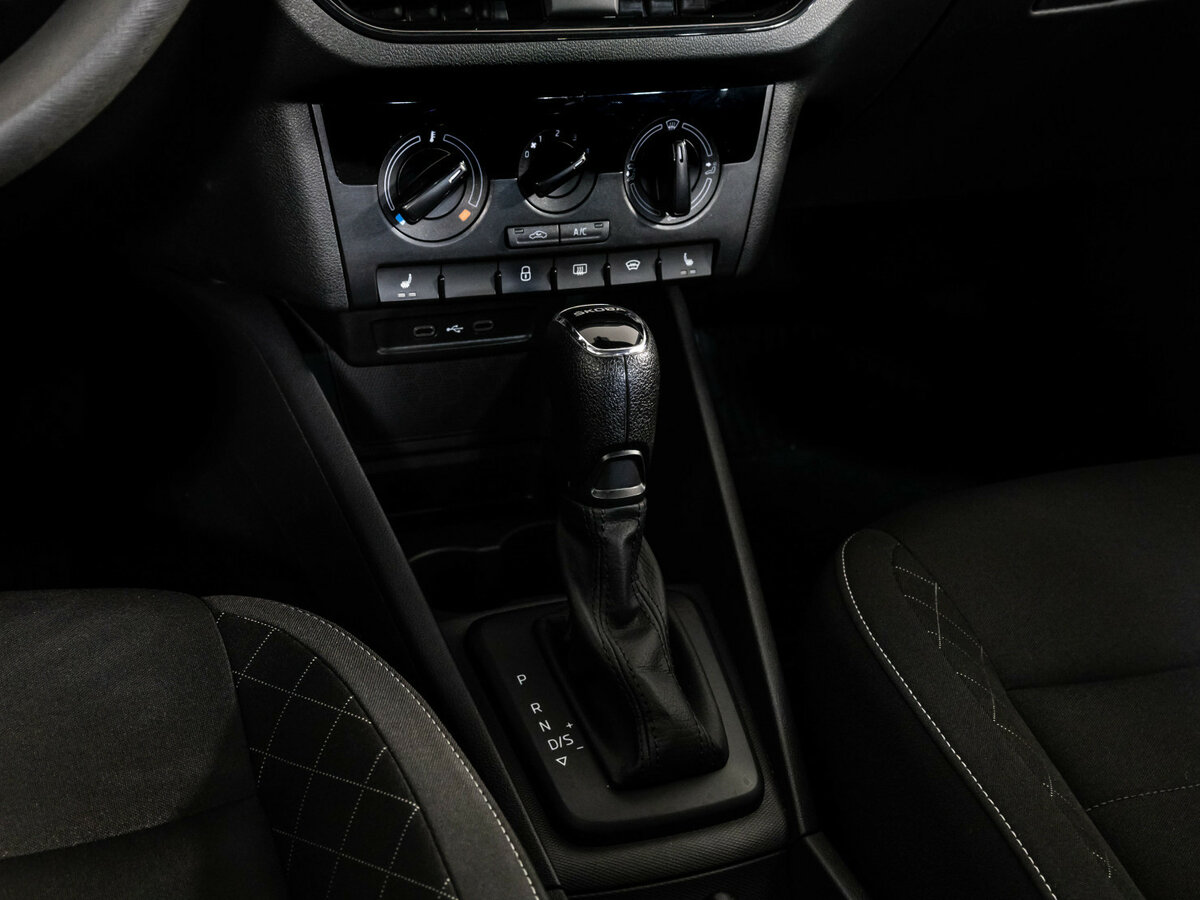 Skoda Rapid б/у, 2020, Автоматическая. Фото: #9