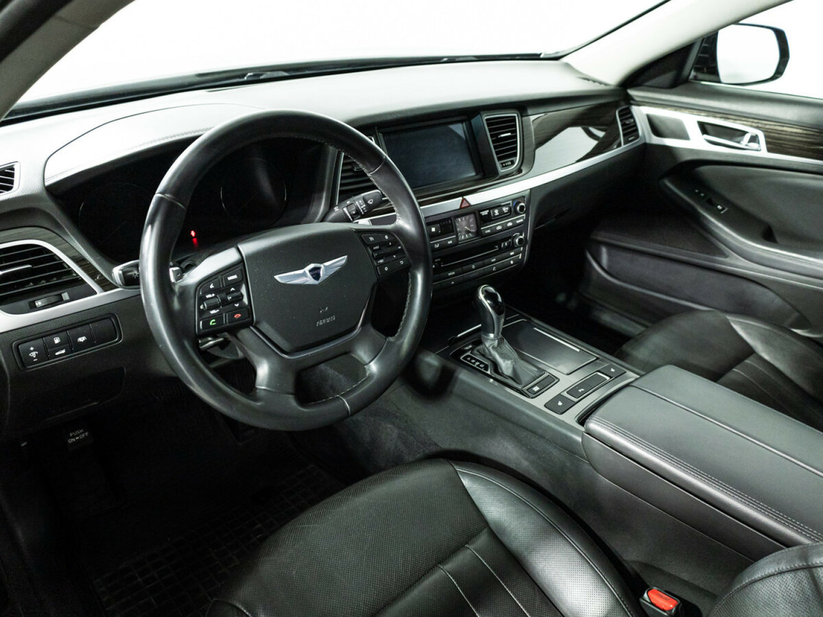 Hyundai Genesis б/у, 2015, Автоматическая. Фото: #8