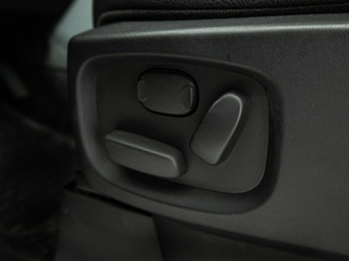 Land Rover Discovery б/у, 2015, Автоматическая. Фото: #11