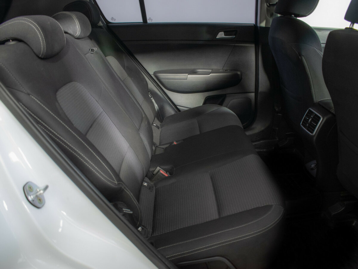 Kia Sportage б/у, 2021, Автоматическая. Фото: #9
