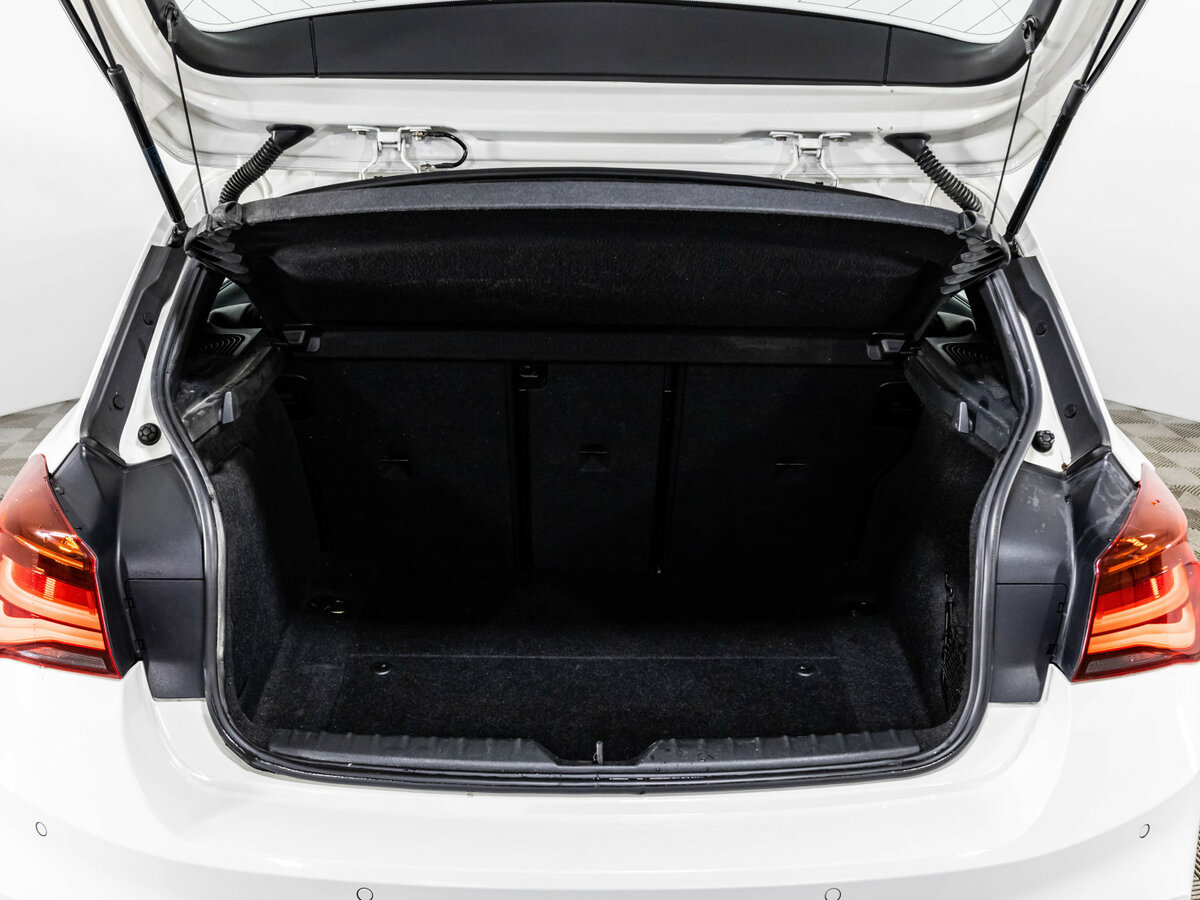 BMW 1 серии б/у, 2019, Автоматическая. Фото: #25